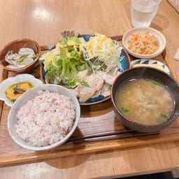 ニシクボ食堂