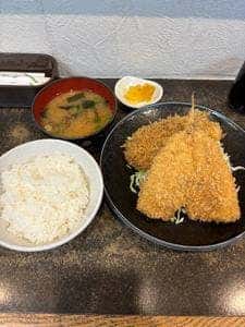 とんかつ まえだや