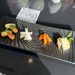 DINING＆BAR KEYWEST