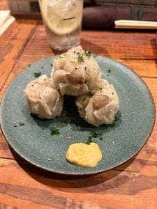 ネコシャク