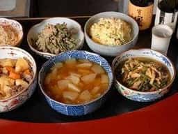 旬の料理とおばんざい つぼみ