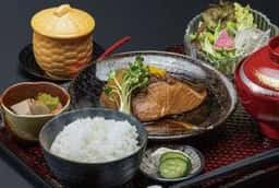 神戸食堂 はぁとす。