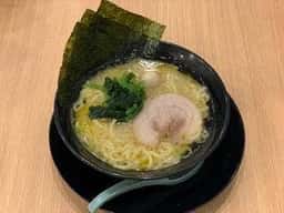 横濱家系ラーメン こころ家