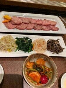 焼肉 おくう 本郷台本店