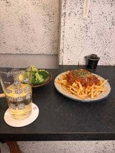 嚔