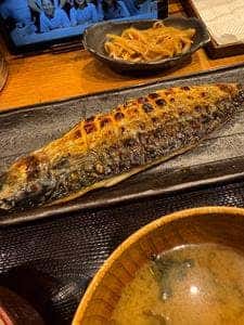 炭火焼干物定食 しんぱち食堂 田町店