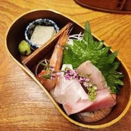 食堂TOMIDORI36