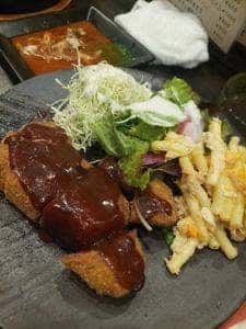 お食事処 もんもん