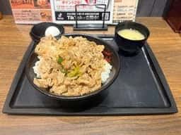 伝説のすた丼屋 新宿西口総本店
