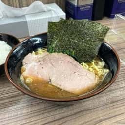 横浜ラーメン 武蔵家 松戸店
