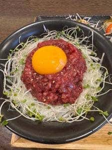 肉ダイニング 満
