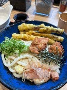 資さんうどん 南津守店