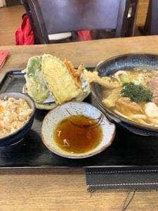 亀や