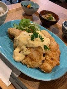 ごはんや囲