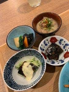 ごはんや囲