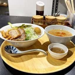 ラーメン 鈴や