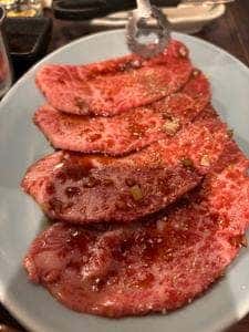 炭火焼肉ホルモン うらら
