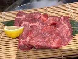 焼肉 やいち