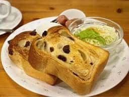 カフェベーカリー MINANO