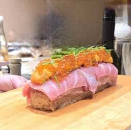 鮨 Suntos