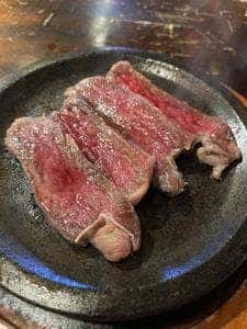 300B ONE 新宿西口店