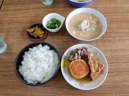 白ひげ食堂