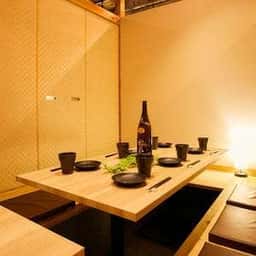 肉汁餃子と炭火焼き鳥 語り屋 全席個室居酒屋 豊田市駅前店