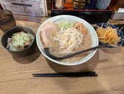 麺酒場 ひかる