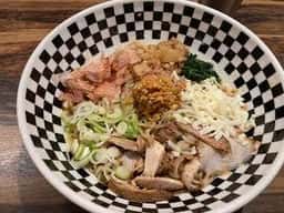 ラーメン まぜそば マゼシャモジ CoCoLo新潟店