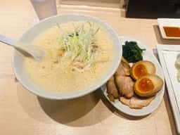 鶏白湯らーめん 叶