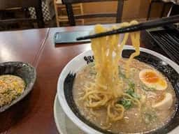 越後秘蔵麺 無尽蔵 カリーノ江坂家