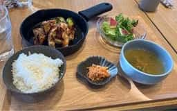 丹波山本亀岡本店 鶏と亀