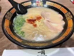 一蘭 四日市三ツ谷店