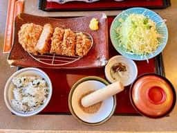 かつ波奈 みつわ台店