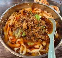 日野餃子アンド刀削麺 立川南口店
