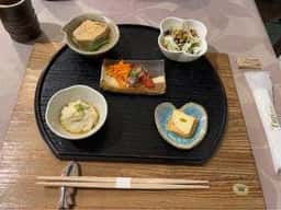 湖上苑