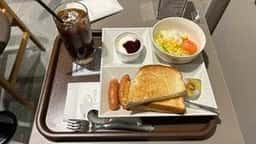 カフェ・ド・クリエ 新宿東新ビル店