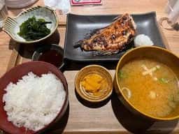 室町干物食堂 めしさんど