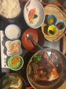 伊豆の味 おか田