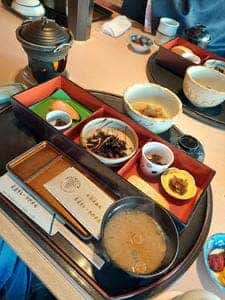 青蓮寺レークホテル