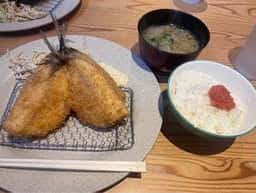 食堂 はまかに
