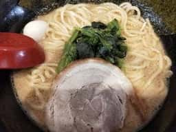 横浜家系ラーメン 赤家
