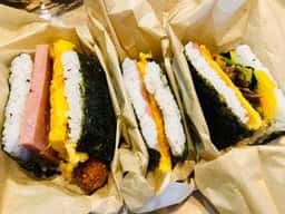 ポークたまごおにぎり YAMAYA