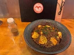魯肉ボーイと麻婆ガール