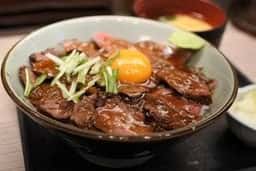 金沢肉食堂 百番街店