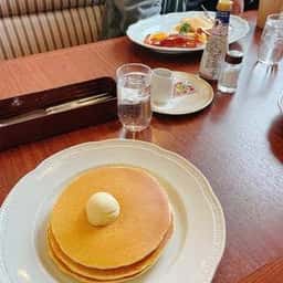 ロイヤルホスト 稲毛海岸店