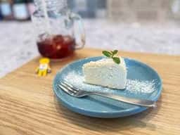 Cafe Bar Spa 石甃