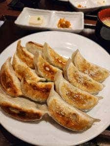 東京餃子酒場