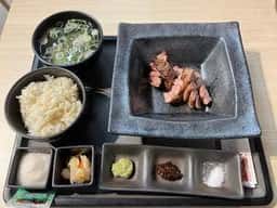 牛タンスタンド 閖上本店