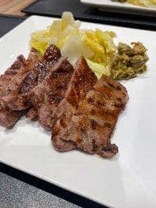 すてーきはうす 伊勢屋 牛たん通り店